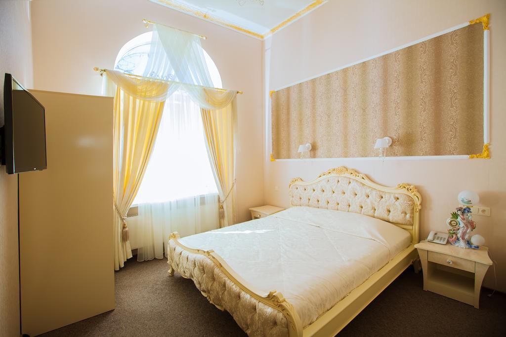 Lira Boutique Hotel Μογκιλιόφ Δωμάτιο φωτογραφία